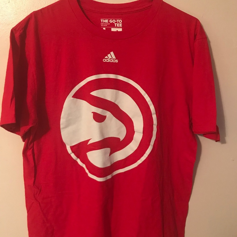 Adidas Red Atlanta Hawks Tee Size L